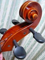 cello3.jpg